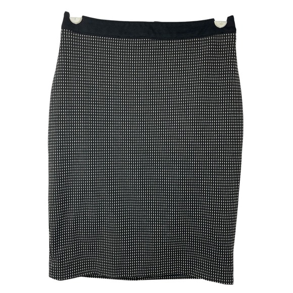 White House Black Market Dresses & Skirts - White House Black Market Women's‎ Pencil Skirt Size 2 Dot Career Workwear